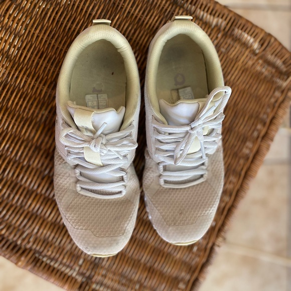 Womens on running shoes size 9 - Picture 5 of 5